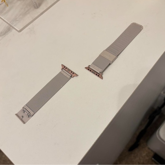 Light Purple Apple Watch Band - Picture 2 of 2